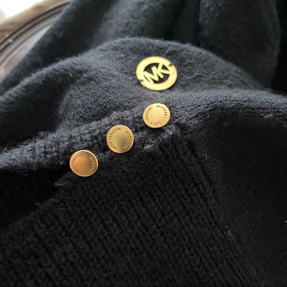 MICHAEL KORS TURTLENECK SWEATER - Picture 9 of 10